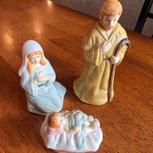 Vintage Porcelain Nativity Joseph Mary Jesus Replacement 4” 5” Christmas Decor
